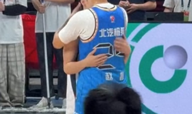 耀世娱乐-徐杰决胜时刻被DNP！沮丧一幕曝光引热议 杜锋为明夏续约压价吗？|广东|赵睿|广东男篮|张皓嘉|胡明轩_新浪体育_新浪新闻