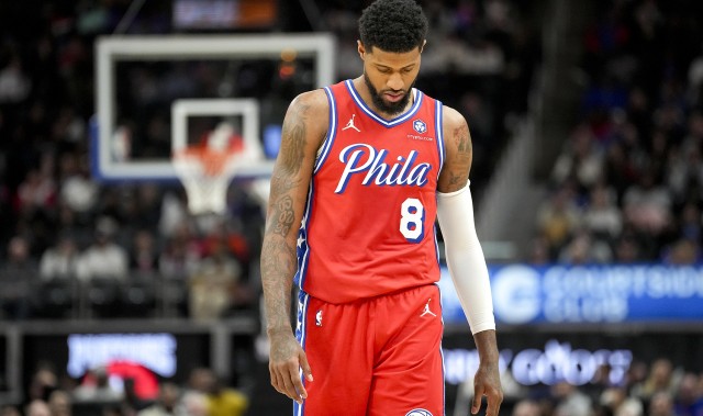 每年都有异常的76人平静得有些反常 乔治的禁赛打破了这一局面